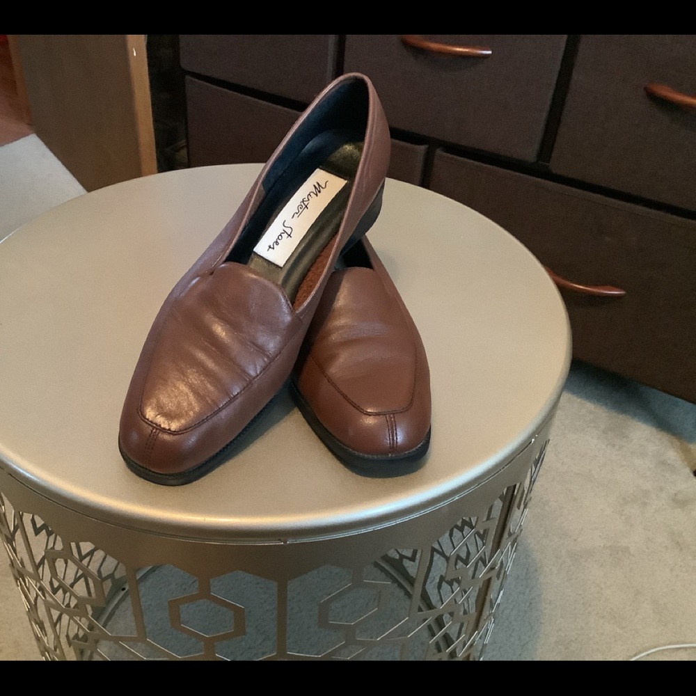 Ladies MisterShoes leather slip on loafers